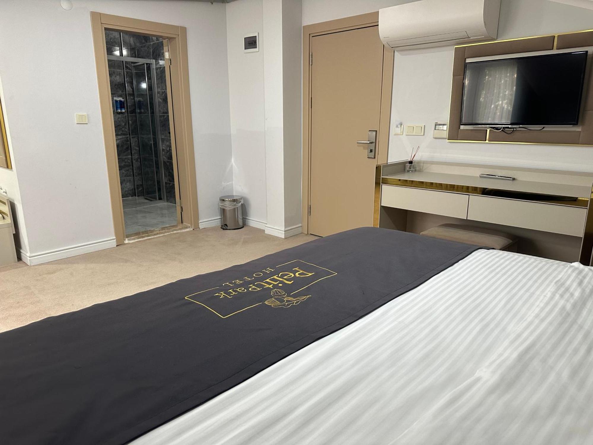 Pelit Park Hotel トラブゾン エクステリア 写真